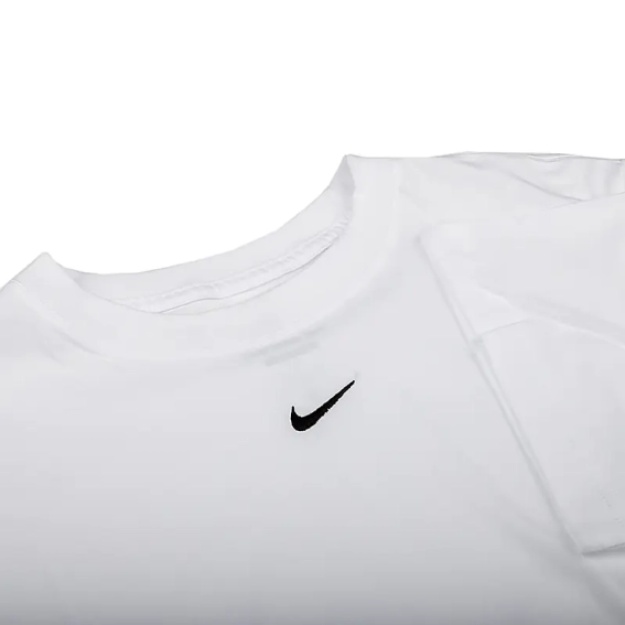 Футболка Nike W TEE ESSNTL LBR FD4149-100 фото 3 — интернет-магазин Tapok