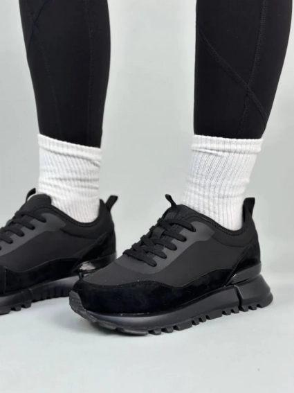 Кросівки жіночі замшеві чорні фото 3 — интернет-магазин Tapok