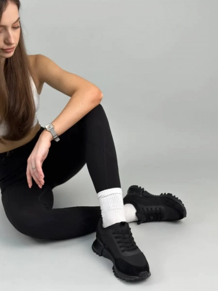Кросівки жіночі замшеві чорні фото 5 — интернет-магазин Tapok