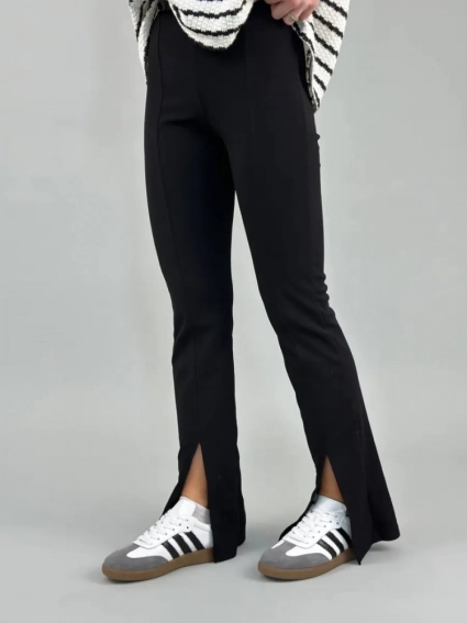 Кеди жіночі шкіряні білі з чорними смужками та сірою замшею фото 3 — інтернет-магазин Tapok