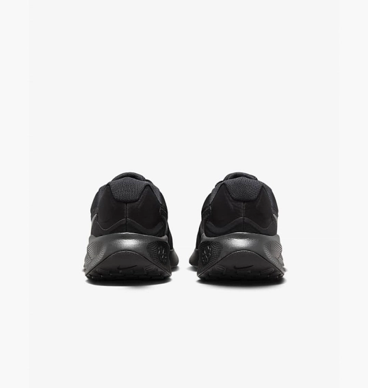 Кросівки Nike Revolution 7 Black FB2207-005 фото 7 — інтернет-магазин Tapok