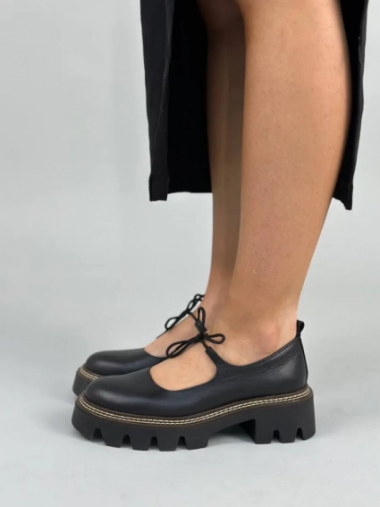 Туфлі жіночі шкіряні чорні фото 1 — інтернет-магазин Tapok