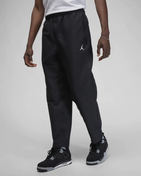Брюки мужские Jordan Essentials Men&#39;s Cropped Trousers (FB7325-010) фото 1 — интернет-магазин Tapok