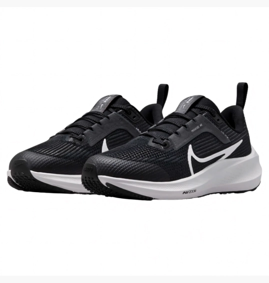 Підліткові кросівки NIKE NIKE AIR ZOOM PEGASUS 40 (GS) DX2498-001 фото 2 — інтернет-магазин Tapok