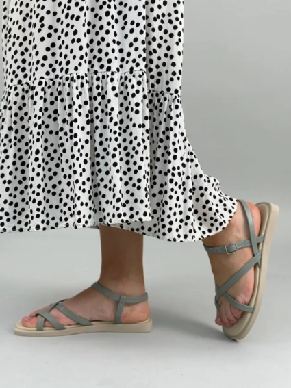 Босоніжки жіночі шкіряні оливкові на світлій підошві фото 1 — интернет-магазин Tapok