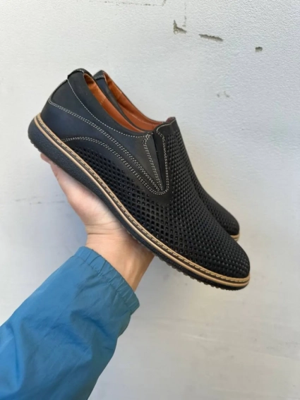 Мужские туфли кожаные летние черные Ava 53 фото 1 — интернет-магазин Tapok