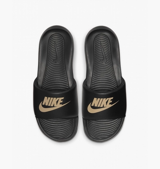 Тапочки Nike Victori One Black CN9675-006 фото 3 — інтернет-магазин Tapok