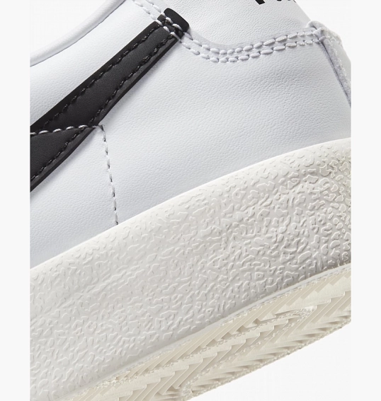 Кросівки Nike Blazer Low 77 Vintage White DA6364-101 фото 11 — інтернет-магазин Tapok