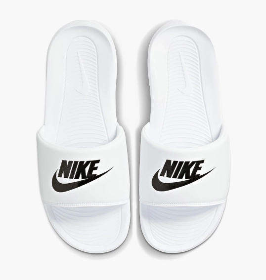 Тапочки Nike Victori One Slide White CN9675-100 фото 1 — интернет-магазин Tapok