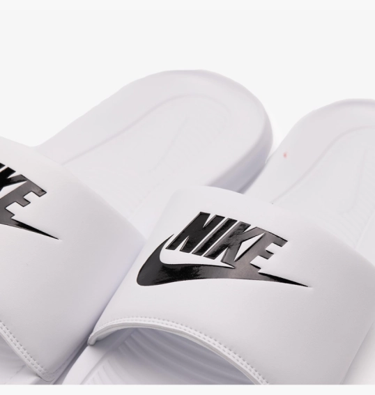 Тапочки Nike Victori One Slide White CN9675-100 фото 12 — интернет-магазин Tapok
