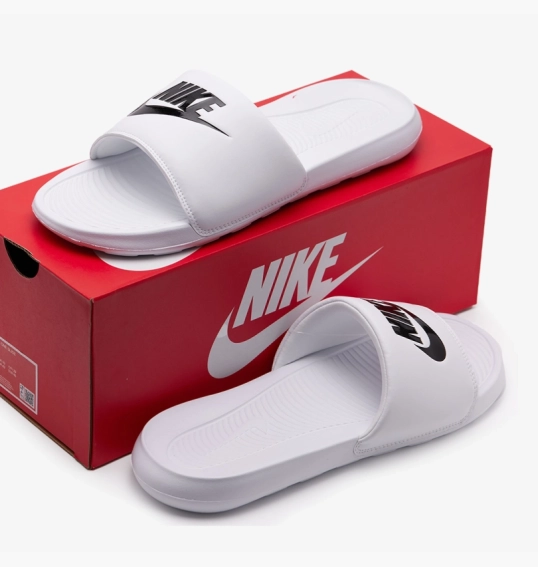 Тапочки Nike Victori One Slide White CN9675-100 фото 13 — интернет-магазин Tapok