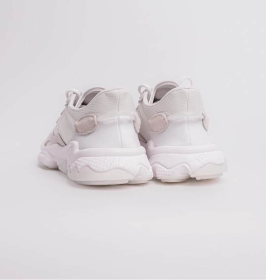 Кроссовки Adidas Ozweego Shoes White/Beige FV6577 фото 11 — интернет-магазин Tapok