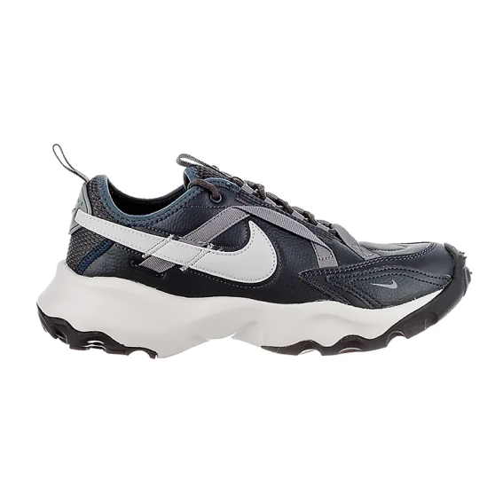 Кроссовки Nike W TC 7900 DD9682-001 фото 3 — интернет-магазин Tapok