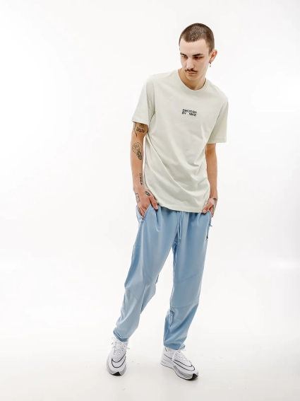 Футболка Nike M TEE LBR BIG SWOOSH FQ3785-020 фото 4 — интернет-магазин Tapok