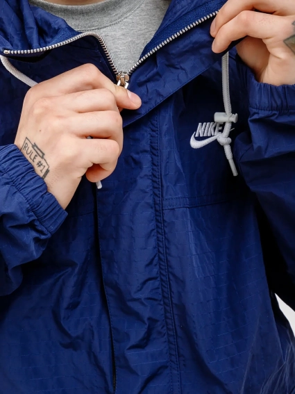 Куртка Nike M NK CLUB BANDON JKT FN3108-410 фото 4 — интернет-магазин Tapok