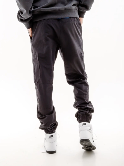 Брюки Nike M AIR MAX WVN CARGO PANT FV5594-010 фото 2 — интернет-магазин Tapok