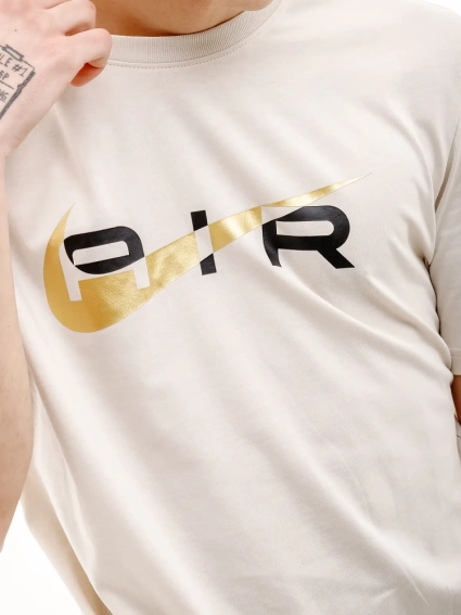 Футболка Nike M SW AIR GRAPHIC TEE FN7704-104 фото 3 — інтернет-магазин Tapok