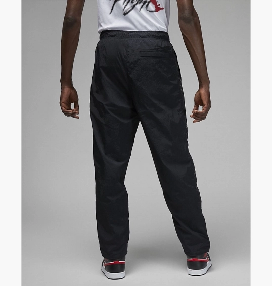 Брюки Air Jordan Essentials MenS Warmup Pants Black FB7292-010 фото 3 — интернет-магазин Tapok