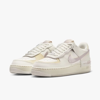 Кросівки жіночі Nike Wmns Air Force 1 Shadow (DZ1847-104)