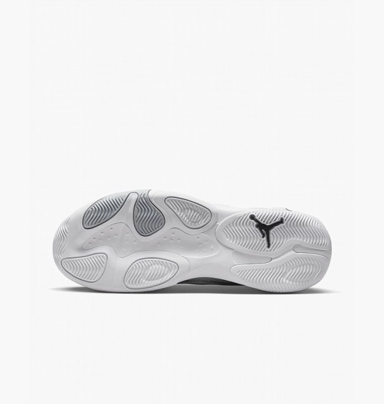 Кросівки Air Jordan Max Aura 4 Grey Dn3687-005 фото 3 — інтернет-магазин Tapok