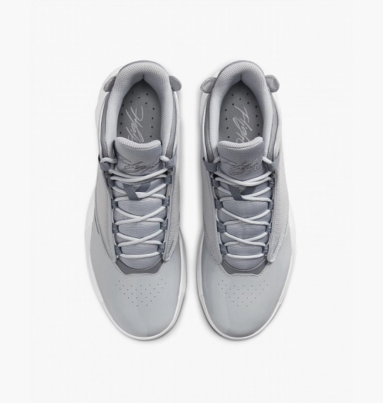 Кросівки Air Jordan Max Aura 4 Grey Dn3687-005 фото 5 — інтернет-магазин Tapok