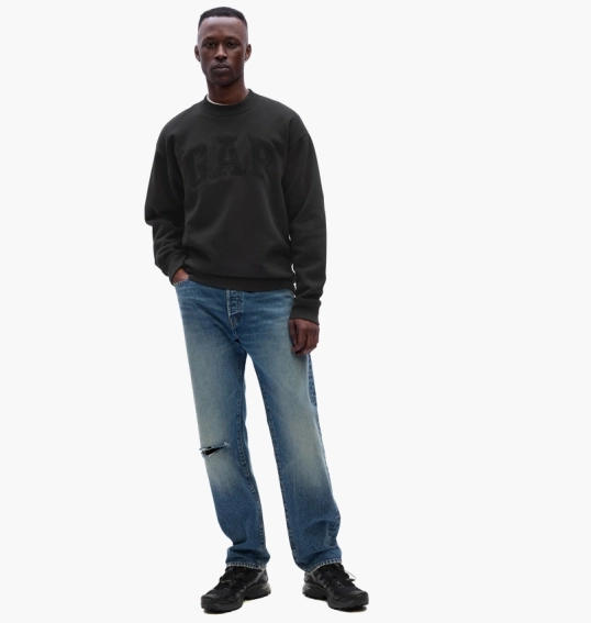 Світшот чоловічий Gap Relaxed Logo Sweatshirt Black 851425031 фото 1 — інтернет-магазин Tapok