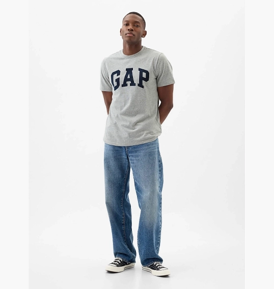 Футболка чоловіча Gap Everyday Soft Crewneck T-Shirt Grey 855769001 фото 3 — інтернет-магазин Tapok