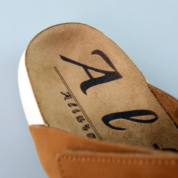 Шлепанцы женские 589071 Коричневые фото 5 — интернет-магазин Tapok