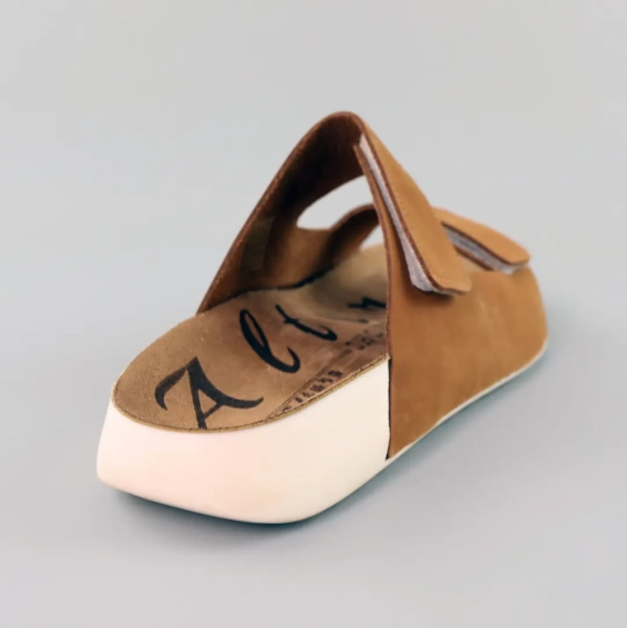 Шлепанцы женские 589071 Коричневые фото 6 — интернет-магазин Tapok