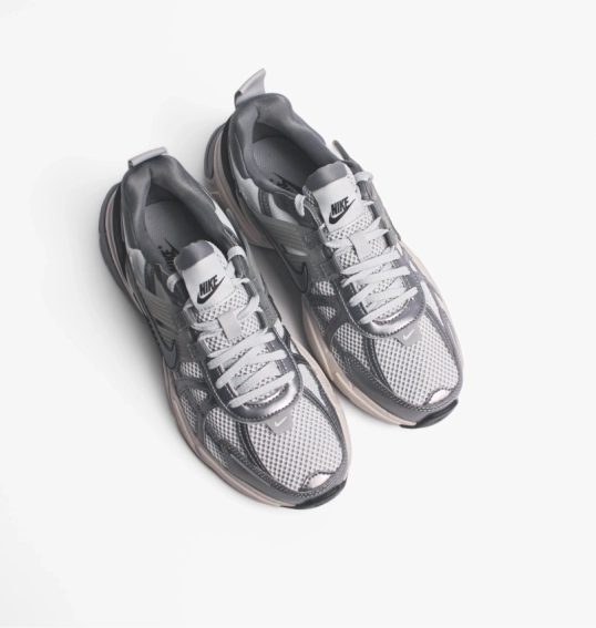 Кроссовки Nike V2K Run Shoes Grey FD0736-003 фото 17 — интернет-магазин Tapok