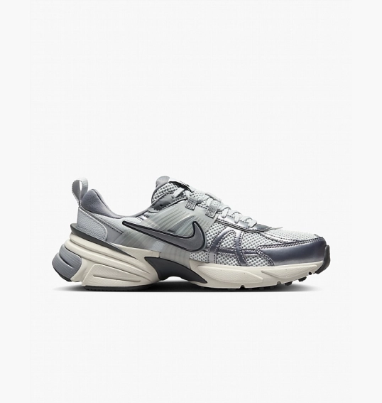 Кросівки Nike V2K Run Shoes Grey FD0736-003 фото 6 — інтернет-магазин Tapok