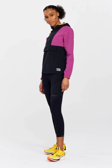 Вітровка Saucony SAUCONY TRACK ANORAK 800388-BK фото 4 — інтернет-магазин Tapok