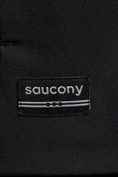 Ветровка Saucony TRIUMPH JACKET 800353-BK фото 4 — интернет-магазин Tapok