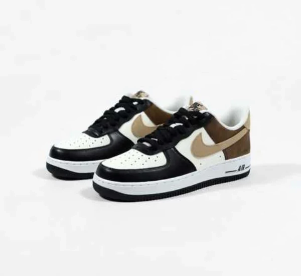 Кроссовки Nike AIR FORCE 1 07 FB3355-200 фото 1 — интернет-магазин Tapok