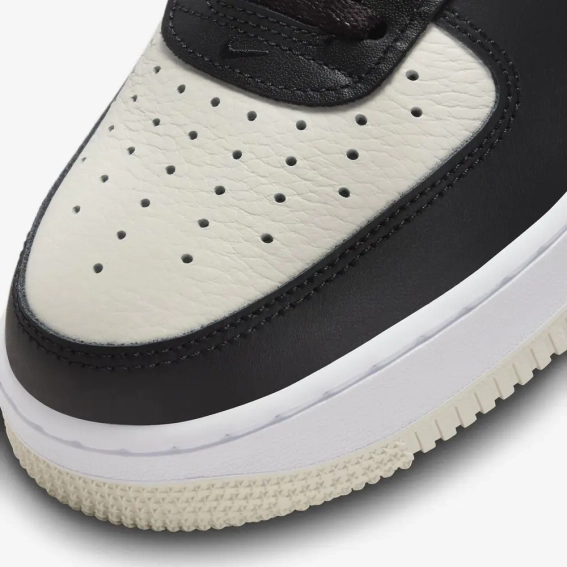 Кроссовки Nike Air Force 1 Low 07 Lv8 FD2592-002 фото 6 — интернет-магазин Tapok