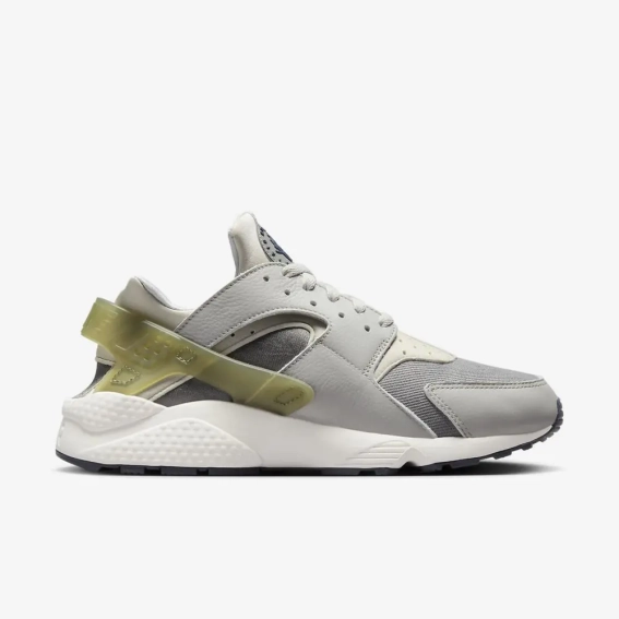 Кросівки Nike Air Huarache FB3259-001 фото 3 — інтернет-магазин Tapok