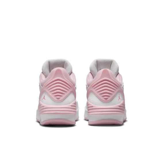 Кроссовки Nike Air Jordan Max Aura 5 FD8789-116 фото 5 — интернет-магазин Tapok