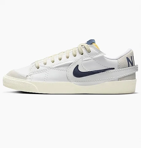 Кроссовки Nike BLAZER LOW 77 JUMBO SE FD0378-121 фото 1 — интернет-магазин Tapok