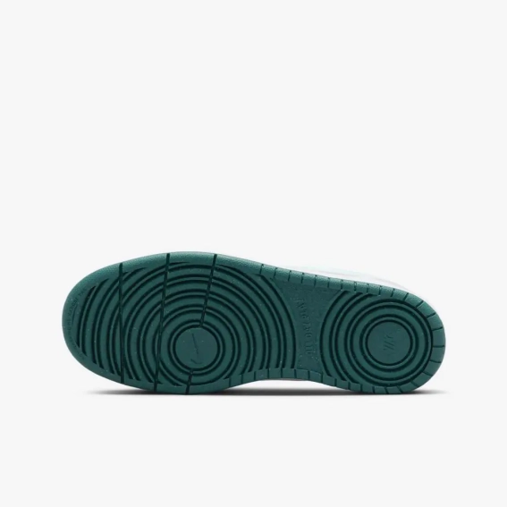 Кроссовки Nike Court Borough Low Recraft DV5456-102 фото 8 — интернет-магазин Tapok