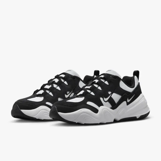 Кросівки Nike W TECH HERA DR9761-101 фото 2 — інтернет-магазин Tapok