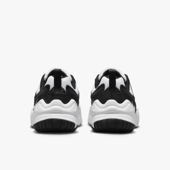 Кросівки Nike W TECH HERA DR9761-101 фото 5 — інтернет-магазин Tapok