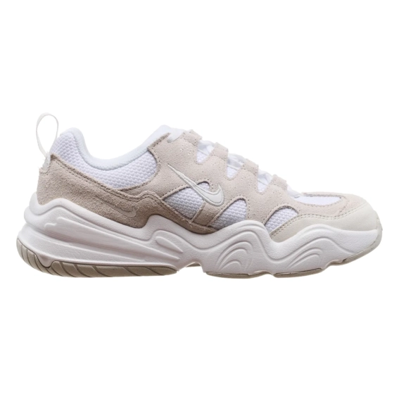 Кросівки Nike W TECH HERA DR9761-100 фото 4 — інтернет-магазин Tapok