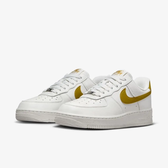 Кроссовки Nike WMNS AIR FORCE 1 07 NN DV3808-101 фото 2 — интернет-магазин Tapok