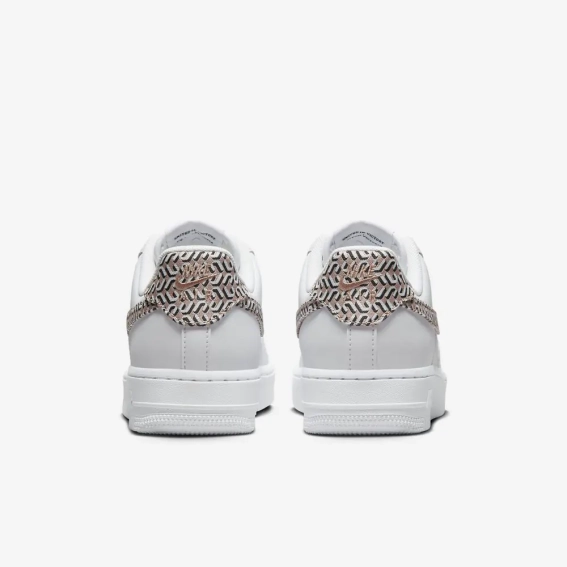 Кроссовки Nike WMNS AIR FORCE 1 LX DZ2709-100 фото 5 — интернет-магазин Tapok