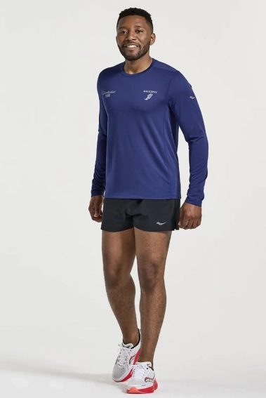 Футболка Saucony STOPWATCH GRAPHIC LONG SLEEVE 800311-SDA2 фото 2 — интернет-магазин Tapok