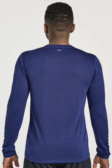 Футболка Saucony STOPWATCH GRAPHIC LONG SLEEVE 800311-SDA2 фото 4 — интернет-магазин Tapok