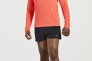 Футболка Saucony STOPWATCH GRAPHIC LONG SLEEVE 800311-VRA2 Фото 2