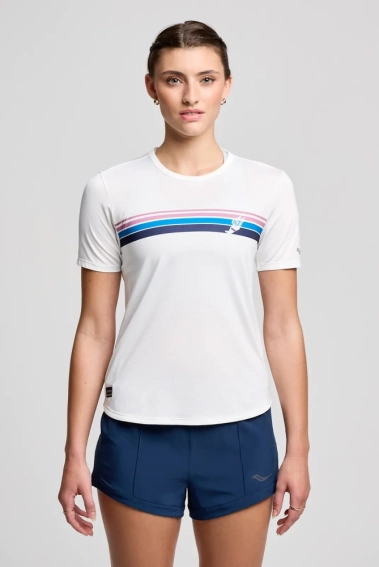 Футболка Saucony STOPWATCH GRAPHIC SHORT SLEEVE SAW800490-WHS4 фото 1 — інтернет-магазин Tapok