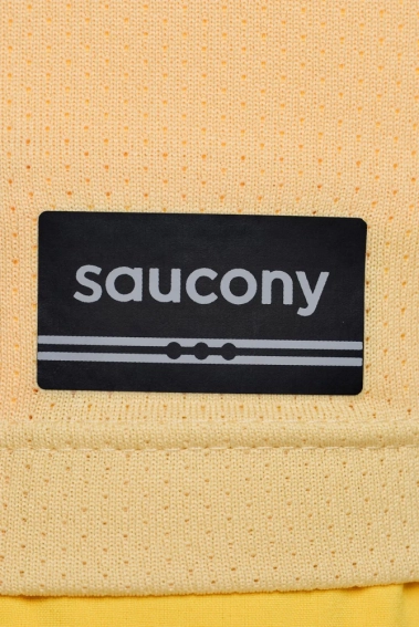 Футболка Saucony STOPWATCH SHORT SLEEVE 800370-GW фото 3 — интернет-магазин Tapok