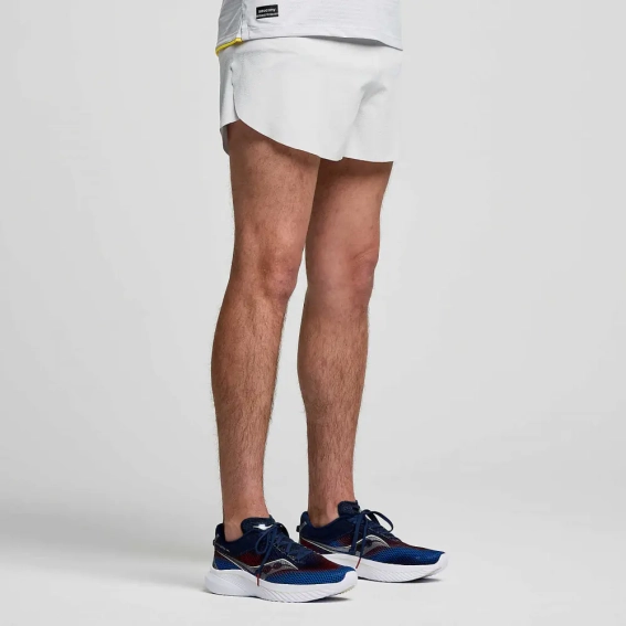 Шорти Saucony KINVARA 3" SHORT SAM800370-CD фото 2 — інтернет-магазин Tapok